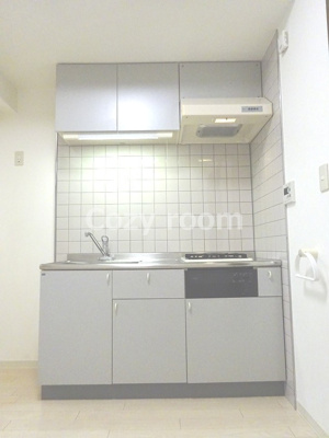 【キッチン】 | フェリーチェ江坂マンション | システムキッチンです