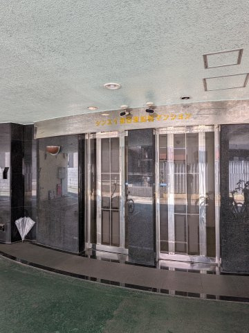 【その他共用部分】 | シンエイ第８東船橋マンション | オートロック付きエントランスです