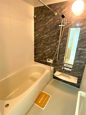 【浴室】 | 花桃