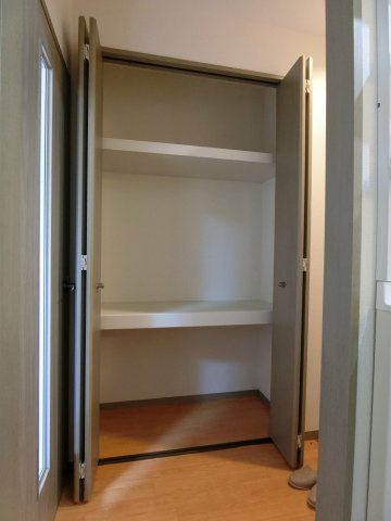エスポワール米原A棟の収納
