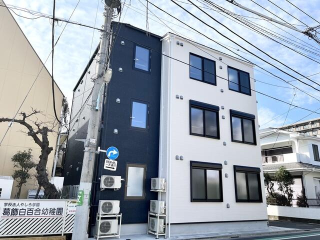 コンフォール新小岩 の外観