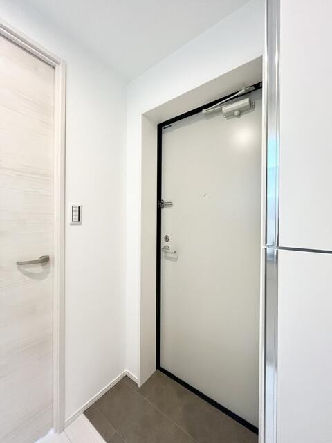 コンフォール新小岩 の玄関