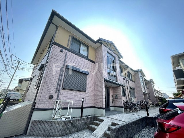 ユウ・カサグランデ