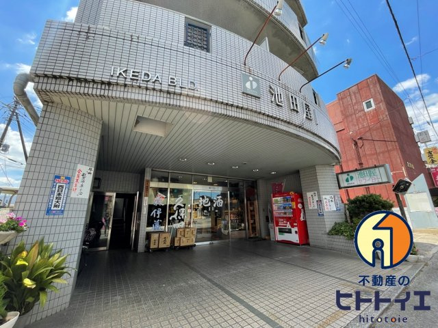 池田ビルのロビー|毎日通るロビーはこのようになっています