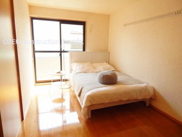 ロイヤルハーモニーの寝室|※間取り反転※写真は以前のモデルルームとなります。