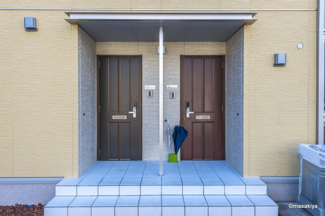 シャンピニオン　ルージュのエントランス