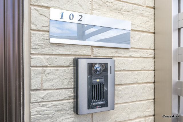 シャンピニオン　ルージュのエントランス