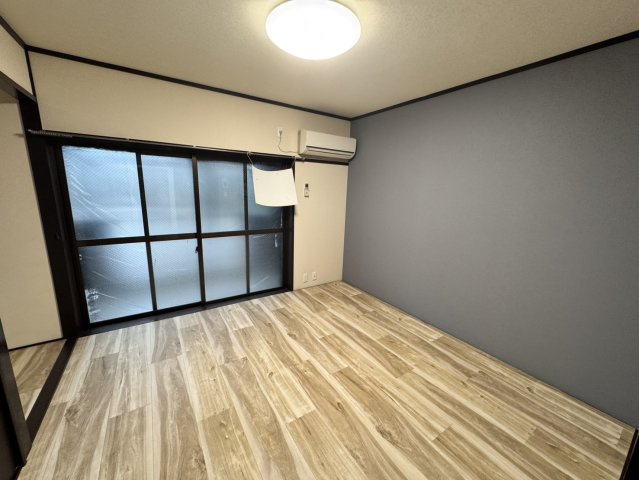 いわきL&Gマンションの洋室