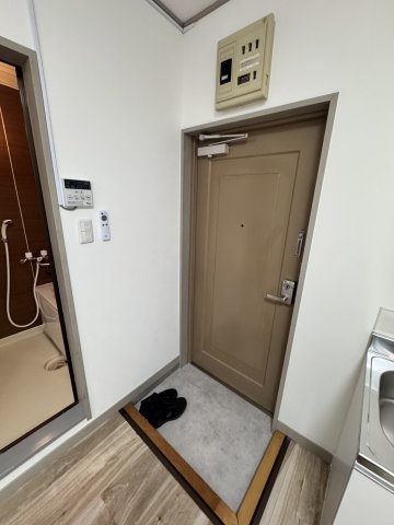 いわきL&Gマンションの玄関