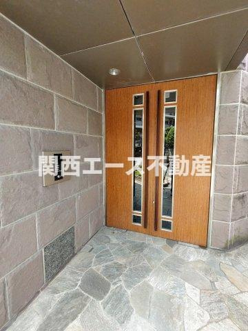 【エントランス】 | エクセレント・バーツ