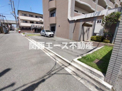 【駐車場】 | エクセレント・バーツ