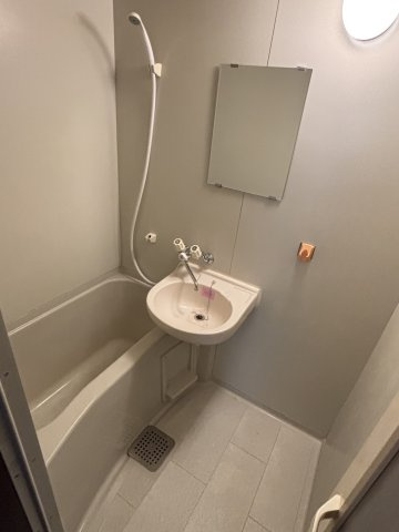 山王ハイツの浴室