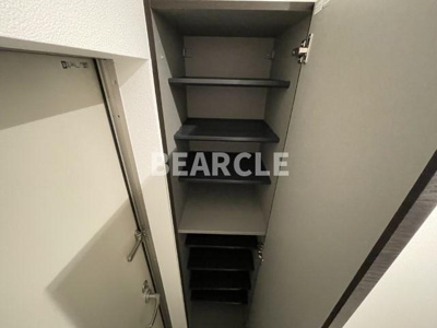 【玄関】 | エステイトE桂川B棟 | 落ち着いた玄関です