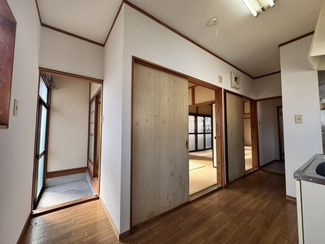 高橋戸建Ⅰの内装