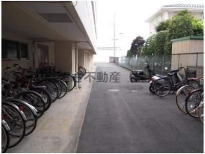 【その他共用部分】 | メゾン・ド・ノア狭間 | 駐輪場