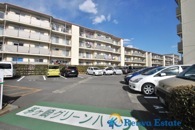 茅ヶ崎グリーンハイツ　4号棟の駐車場