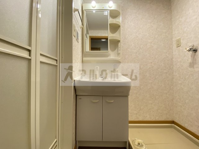 サニー・ヴィラの独立洗面台