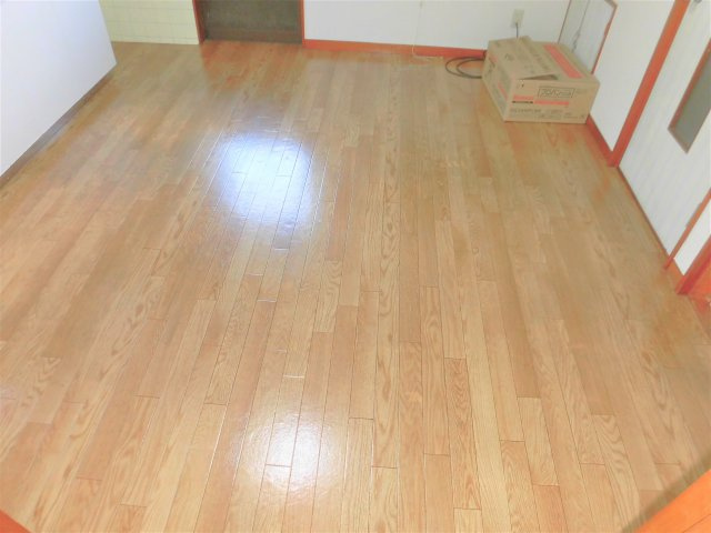 墨俣町K様戸建貸家の居間・リビング