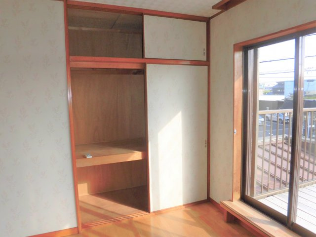 墨俣町K様戸建貸家の収納