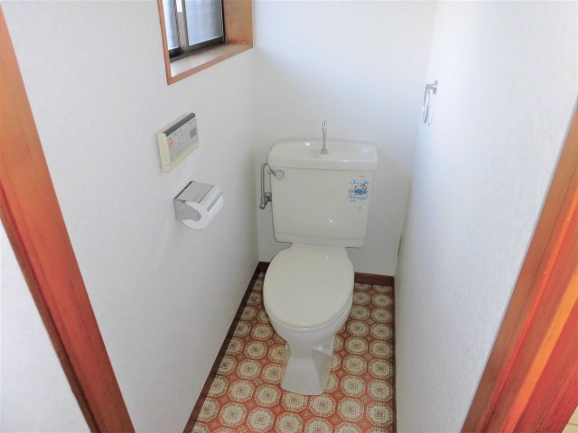 墨俣町K様戸建貸家のトイレ
