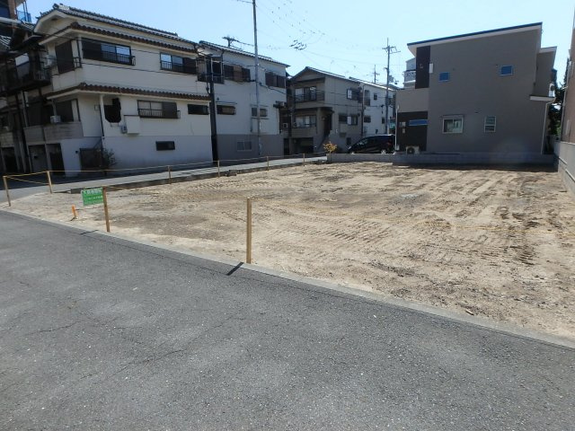 大阪市平野区長吉川辺　貸土地