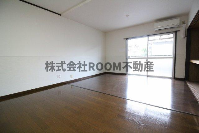 フローリッシュ立野の居間・リビング|居間です
