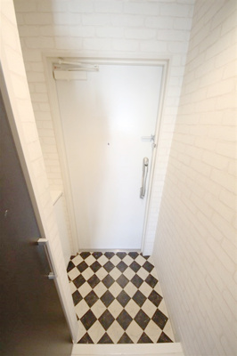 【玄関】 | 十三本町ウインズマンションⅡ