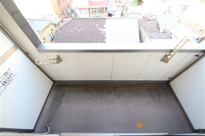 【バルコニー】 | 十三本町ウインズマンションⅡ