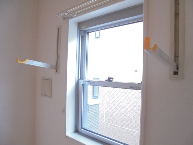 ENCHANTE(アンシャンテ)の設備|室内物干し