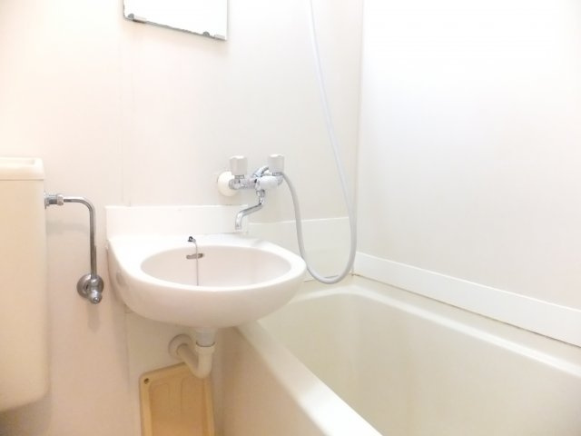 カーサフロール西船の浴室