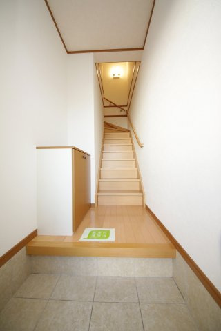 クレールコートの玄関