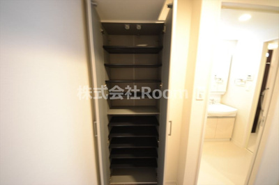 【設備】 | ラクラス堺筋本町（旧フォーリアライズ堺筋本町 | シューズボックスです。