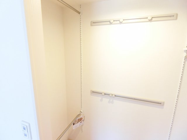 アヴァンセ和泉中央A棟の収納