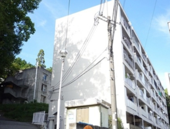 箕面市箕面８丁目の賃貸マンションの外観