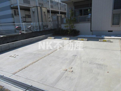 【駐車場】 | メゾン カンタービレ（久宝寺口賃貸） | 駐車場があります