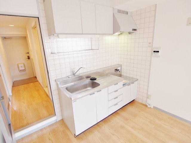 ファミール昭栄のキッチン