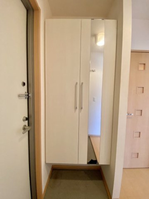 【玄関】 | シャルム・ポンテ重根