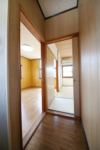 山口借家の居間・リビング