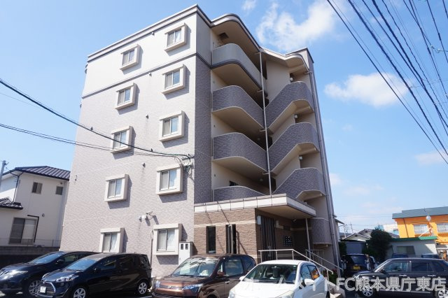 熊本市東区長嶺南６丁目の賃貸マンション