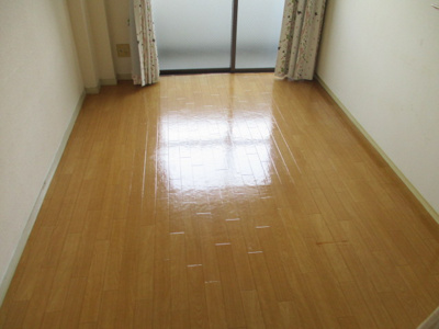 【居間・リビング】 | ロイヤルクレイン玉出