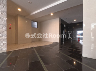 【エントランス】 | SERENiTE谷四（セレニテ谷四） | 建物の内部です