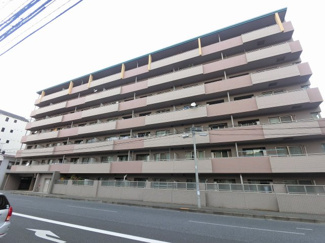 【外観】 | 総戸数４９戸、平成１１年３月築、管理人は日勤勤務につき管理体制良好です♪