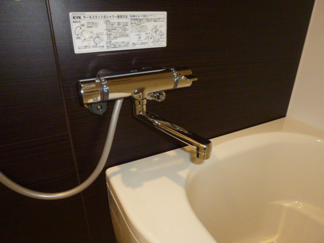 エトワールＡの浴室