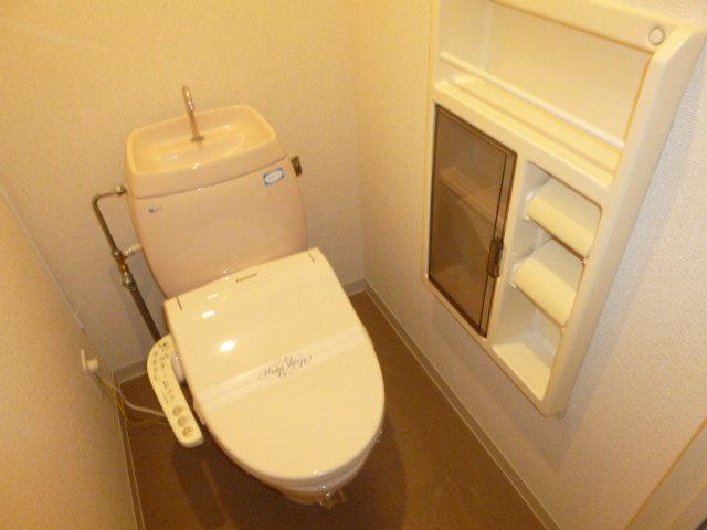 エトワールＡのトイレ|温水洗浄便座