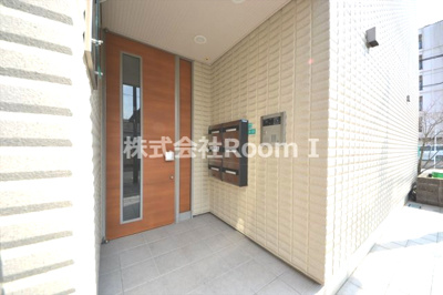 【エントランス】 | カーサグラシア | 毎日通るエントランスはこのようになっています