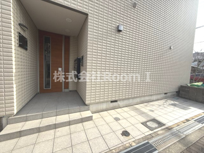 【ロビー】 | カーサグラシア | 建物の内部です