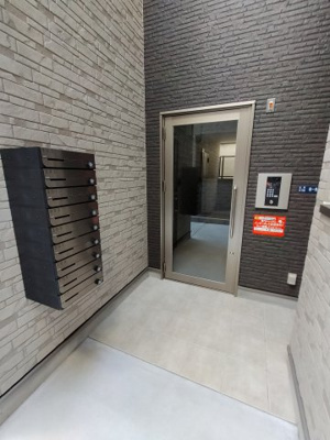 【エントランス】 | アート東大阪B