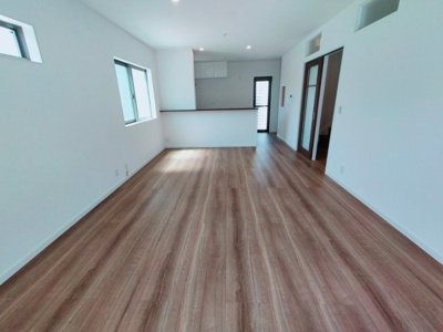 【居間・リビング】 | 日下町７丁目貸家