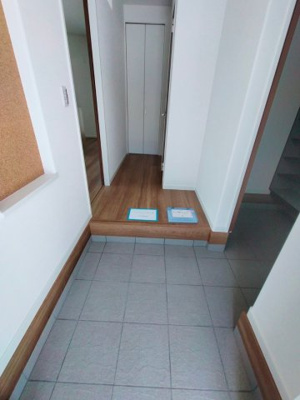 【玄関】 | 日下町７丁目貸家