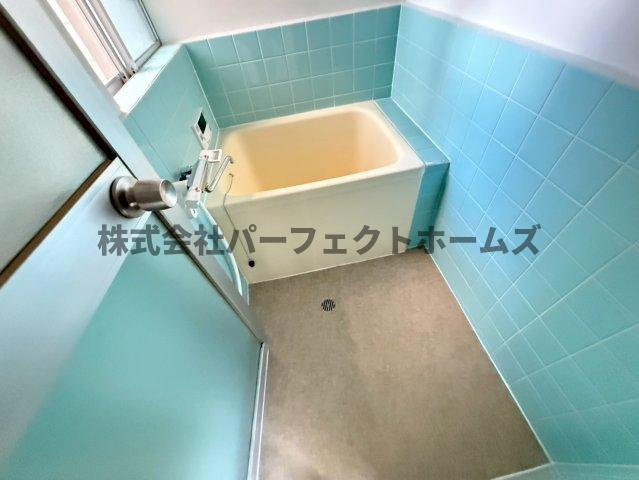 交野市郡津４丁目のアパートの浴室|お風呂で日々の疲れを落としましょう